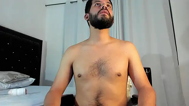 LucasBeaumont webcam