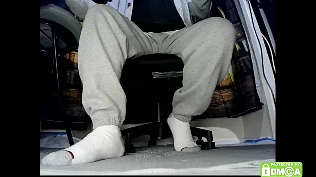 Preview of justshutupandwatch