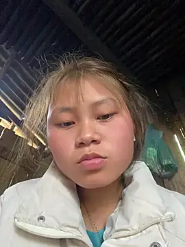 Webcam Model (Sophia-123)  is live.Free join now!