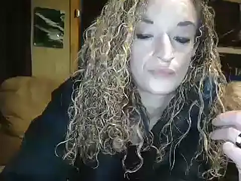 ashleyrain (F milf) - make me convulse n squirt w my vibe