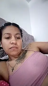 tiphanydirty3 - Tiphanydirty3's free webcam