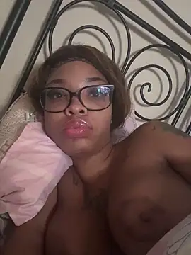 Webcam Model (paybarbie)  is live.Free join now!