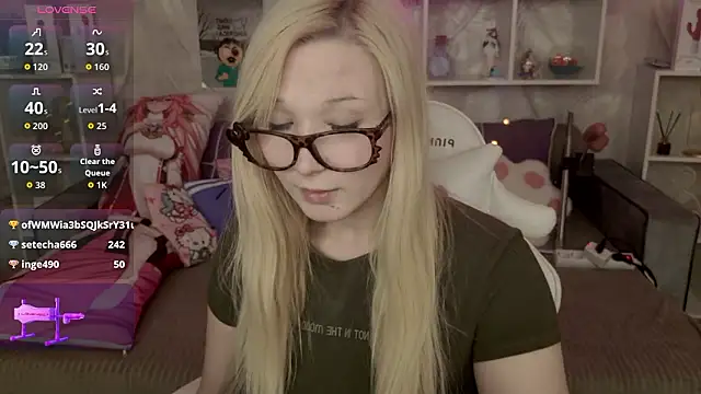 meowkakitty - MeowkaKitty's free webcam - UK Sex Cams