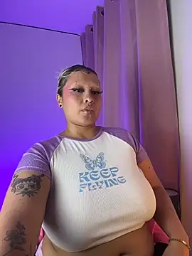 pinkbaddie777