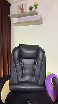 Webcam Model (ANA_U)  is live.Free join now!