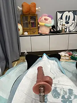 美女taozi18在线直播