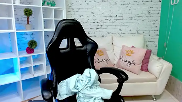 scandarkmarie (F teen) - full naked + sexy dance