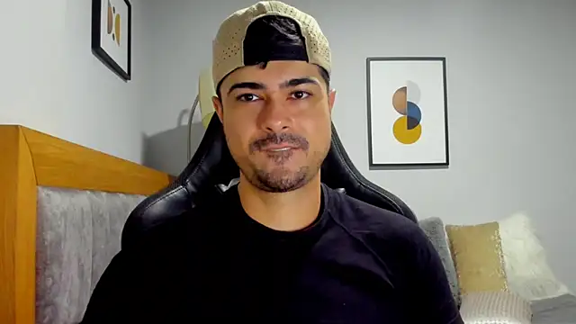 Dante_Storm Live Webcam on Stripchat