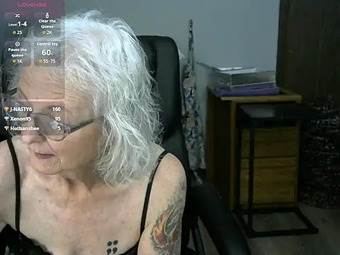 jolenedelacroix (Ask my age) - ❤️‍🔥Stand up & bend over + slap ass 5x