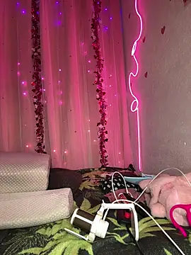 grifa_sensual - Grifa_Sensual's free webcam - UK Sex Cams