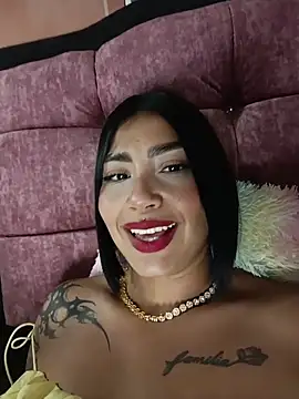 Webcam Model (Kylie_brazt)  is live.Free join now!