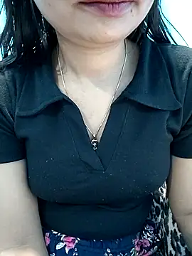 Vaani_Actress webcam