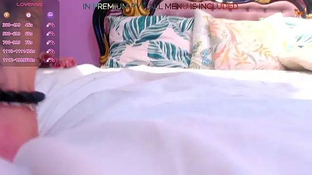 foxxyclarise - FoxxyClarise's free webcam - UK Sex Cams