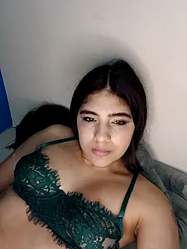 Webcam Model (diosa_sofia19)  is live.Free join now!