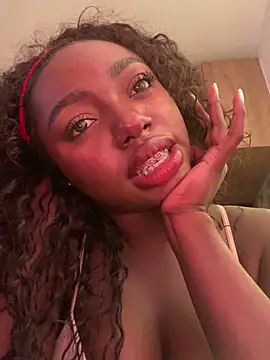 alissradiante1 - Alissradiante1's free webcam