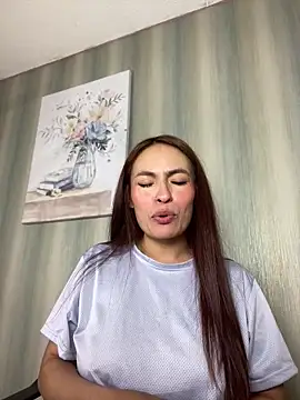 Adarha_Ramirez webcam