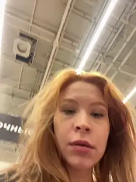 _Little_Ginger Live Webcam on Stripchat