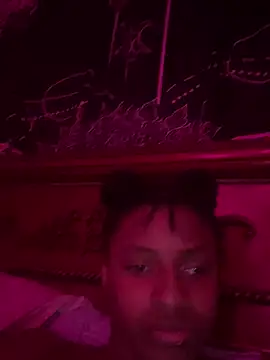 Webcam Model (faphouse153250) is live