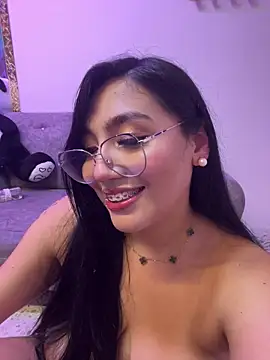 Webcam Model (Your_Enyel)  is live.Free join now!