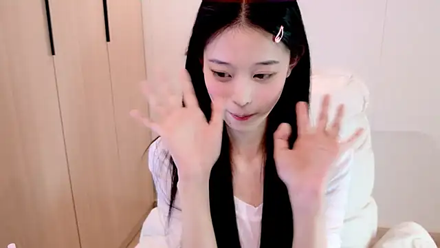 美女iiiiiiiiiu在线直播