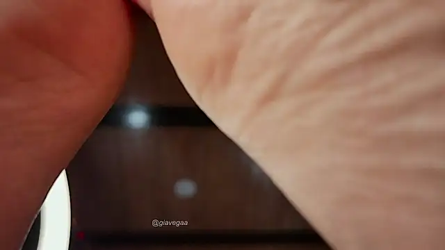 gigifontaine__ webcam