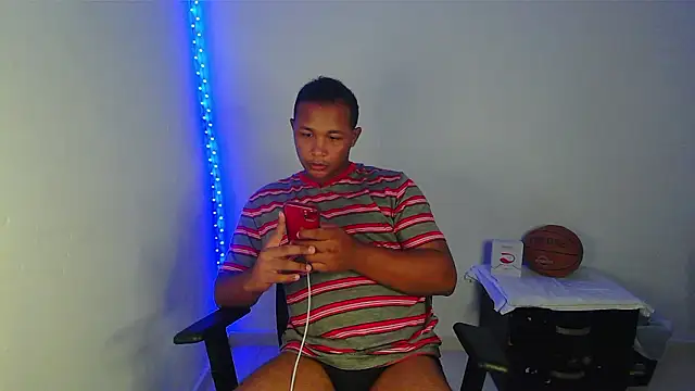 Gooss_cum webcam