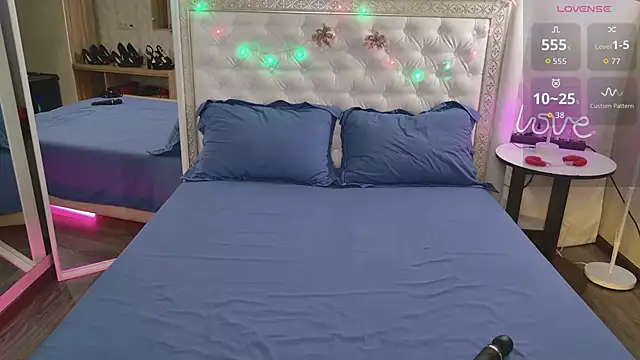 Alice_on_fire webcam