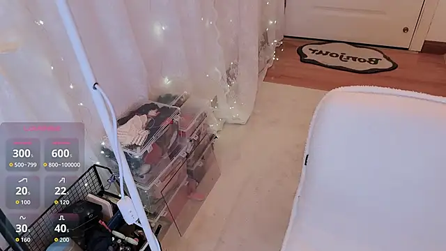 美女charlotte520在线直播