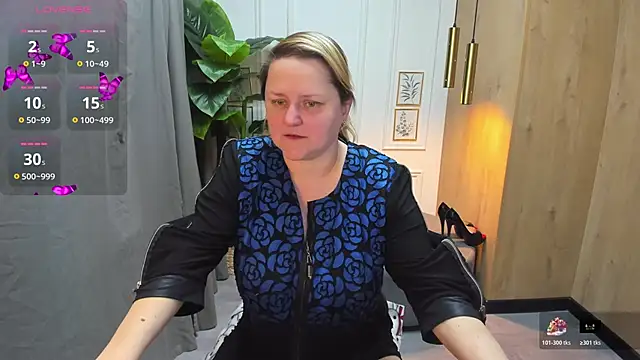 scarlettsoft - ScarlettSoft's free webcam - UK Sex Cams