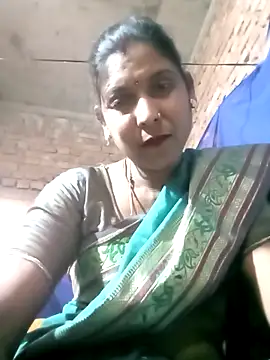 Webcam Model (Savita992)  is live.Free join now!