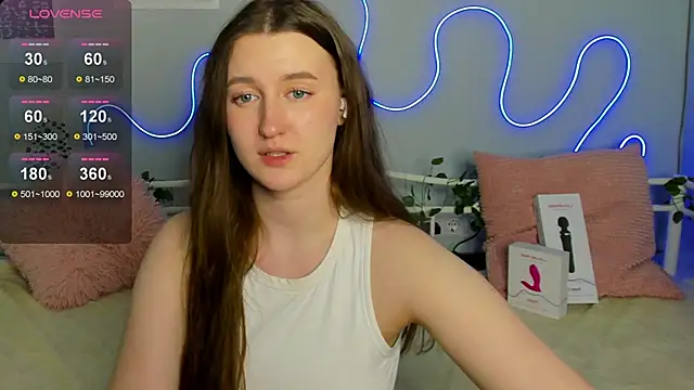 missfoxy_ti - MissFoxy_Ti's free webcam - UK Sex Cams