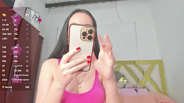 rousee_yareldss webcam