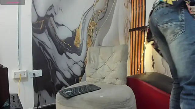 Straight_Guy22 webcam