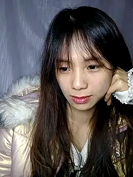 Webcam Model (Vitamin-Heart0)  is live.Free join now!