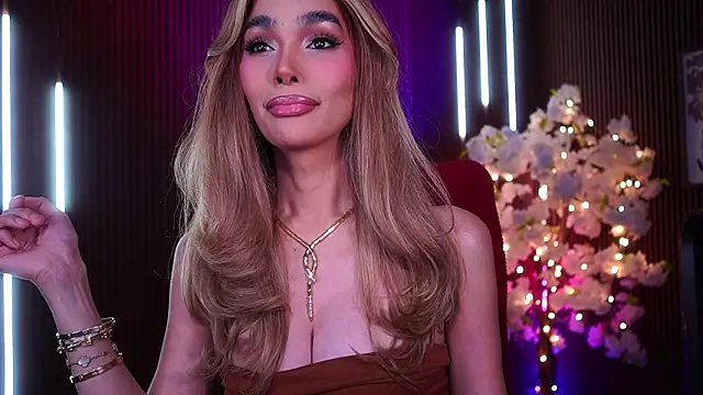 xxforyoureyesonlyxx webcam