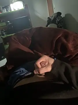 alessandro_478 (M twink) - #ahegao #bisexuals #black-hair #cumshot #fingering #handjob #hd #italian #mobile #skinny #small-audience #twinks #white