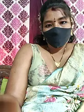 Webcam Model (srav43)  is live.Free join now!