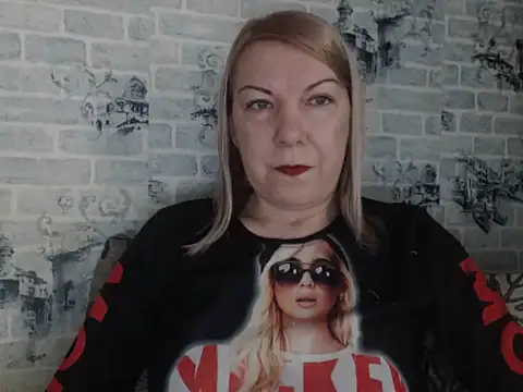 lillia_ray - Lillia_Ray's free webcam - UK Sex Cams