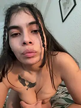 Webcam Model (Wailsaa_sdf)  is live.Free join now!