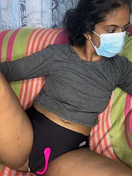 Webcam Model (SukiyamaAsia)  is live.Free join now!