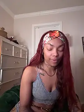 butterflybootyy - Butterflybootyy's free webcam