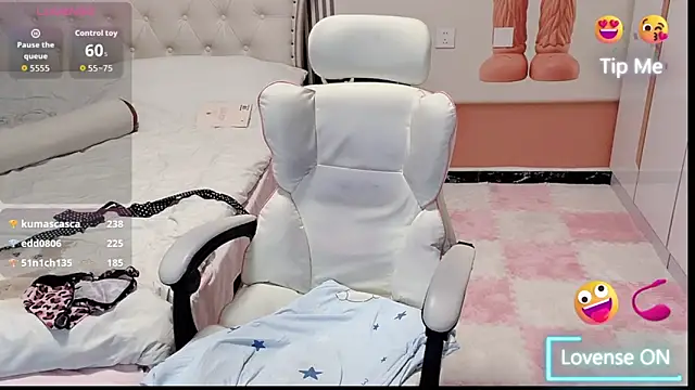 美女zhnlky在线直播