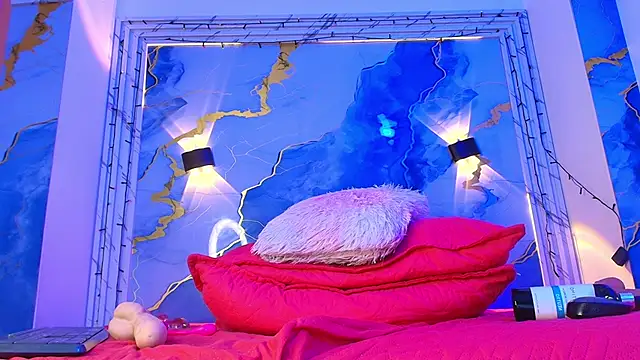 eleanor_rigby5 - Eleanor_rigby5's free webcam - UK Sex Cams