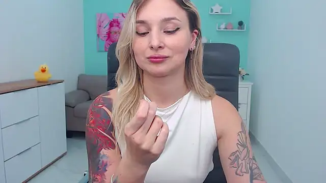 lilfleurish - LilFleurish's free webcam - UK Sex Cams