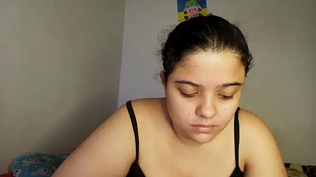 luisahot_9727 webcam