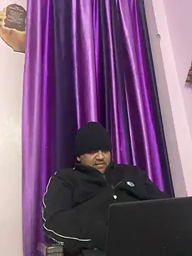 dick_6inches_delhi (Ask my age) - Either DICK or ASS Show