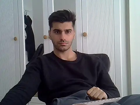 ciceroable (M young) - #asian #big-cocks #bisexuals #black-hair #cam2cam #dirty-talk #footjob #humiliation #middle-priced-privates #muscular #new #precum #sexting #small-audience #striptease #studs #young