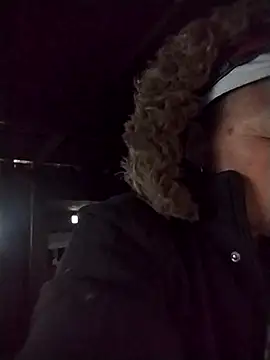 samdim23 - Samdim23's free webcam - UK Sex Cams