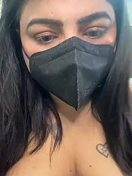 Webcam Model (Myra_Desire69)  is live.Free join now!