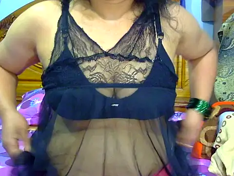 Horny_Doll24